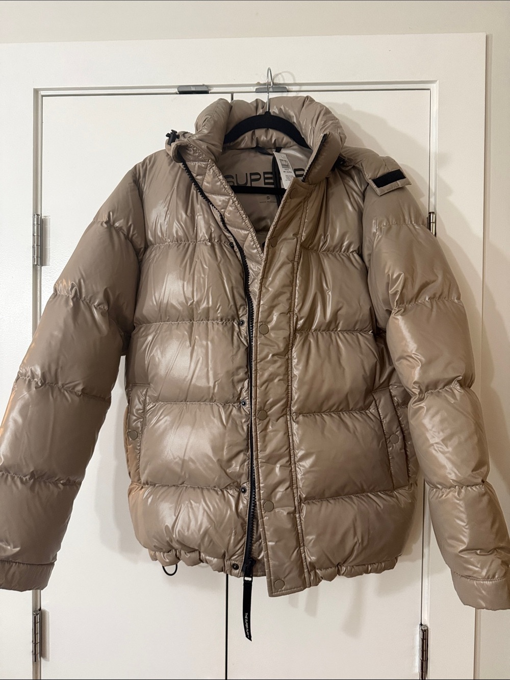 NWT RARE!!!!Superdry Men's Taupe Shiny Quilted Puffer Jacket
